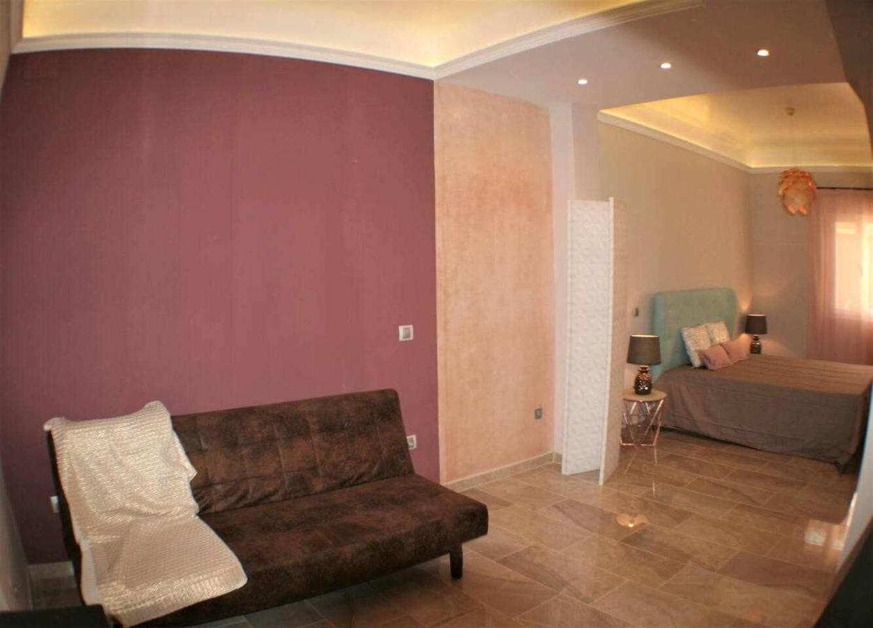 Apartamento con terraza céntrico moderno Nuevo Madrid Exterior foto