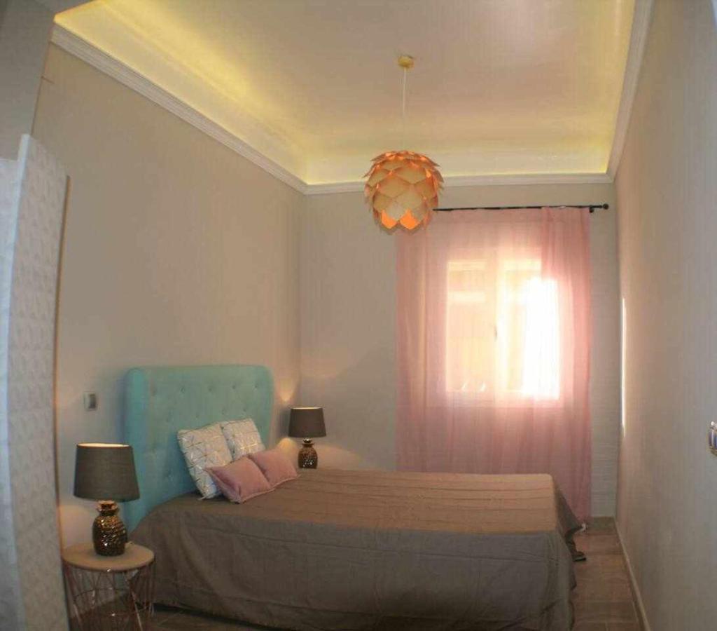Apartamento con terraza céntrico moderno Nuevo Madrid Exterior foto